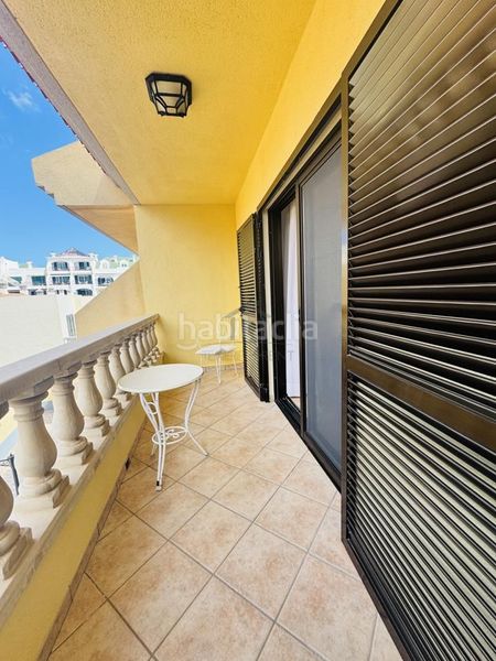 Foto c63c0c52-92b6-4b9b-9129-c6a875648947. Casa amb aparcament a Costa del Silencio Arona