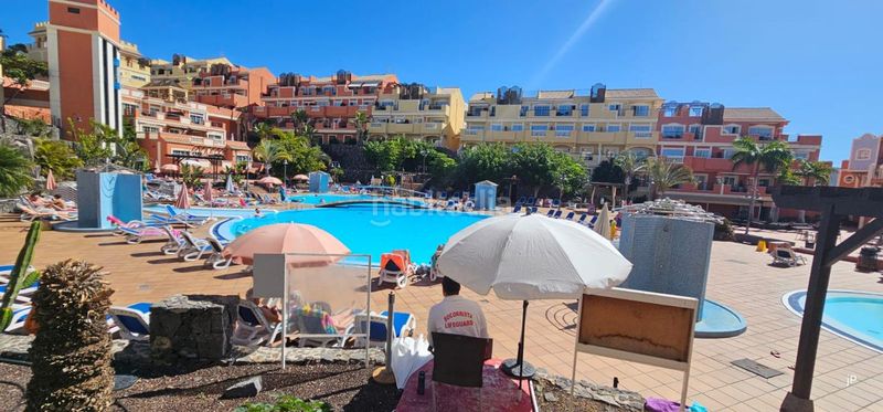 Foto 5a3bdaab-5e2b-4fac-832e-5bb79f6d1787. Pis amb piscina a Los Cristianos Arona