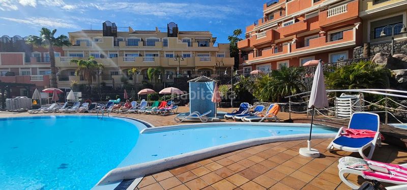 Foto b4c4844a-0b99-4054-a759-1fe476640544. Pis amb piscina a Los Cristianos Arona