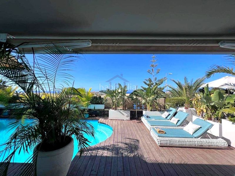Foto a58c3b24-b6d5-4a64-8924-0ae7cfe31637. Casa amb aparcament piscina a Playa Fañabé Alto Adeje