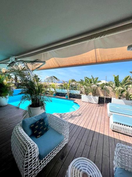 Foto eeeb51f1-67f5-4dbb-9c67-cebcb9eb0600. Casa amb aparcament piscina a Playa Fañabé Alto Adeje