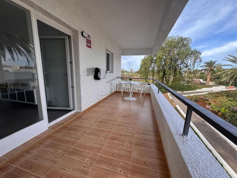 Foto 6fb560e4-9d58-4701-ba86-089b8d73235e. Apartament amb piscina a Costa del Silencio Arona