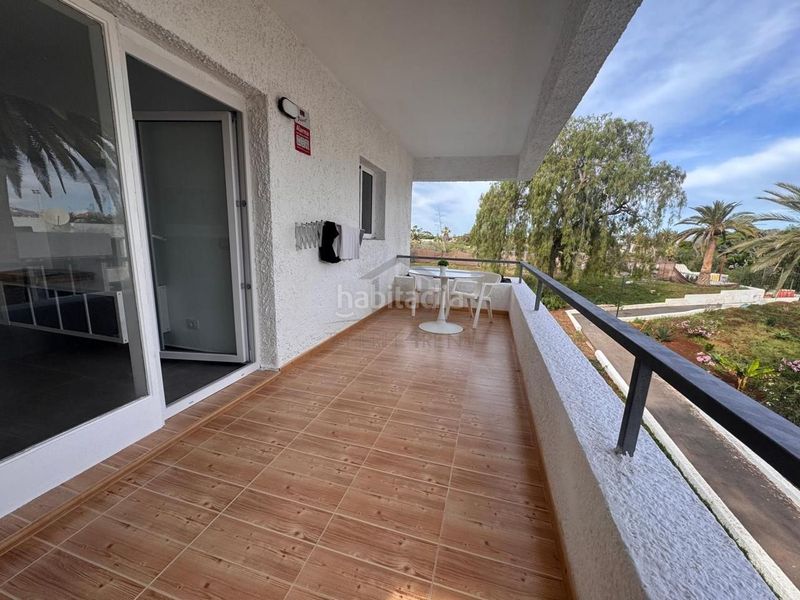 Foto abfb1a69-5fe3-4876-8cbe-f98ec552b3fb. Apartament amb piscina a Costa del Silencio Arona