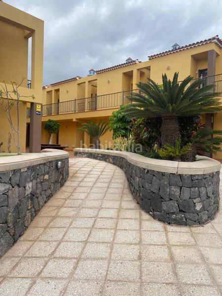 Foto 85aa9a5b-3488-4d3b-9771-a60132162041. Apartament amb aparcament piscina a Costa del Silencio Arona
