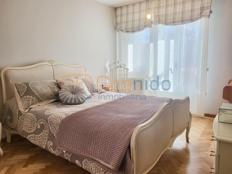 Foto 0bf36f26-9143-4d10-abb4-012a57e59900. Maison jumelée avec chauffage parking dans Sector Plaza de Toros Segovia