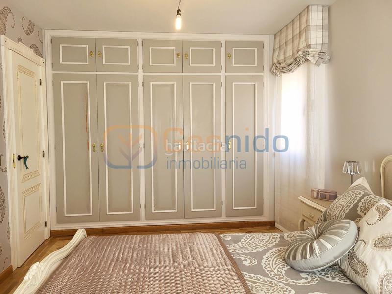 Foto 4ebd80b4-c482-4ac9-b6eb-b26151b22f4f. Maison jumelée avec chauffage parking dans Sector Plaza de Toros Segovia