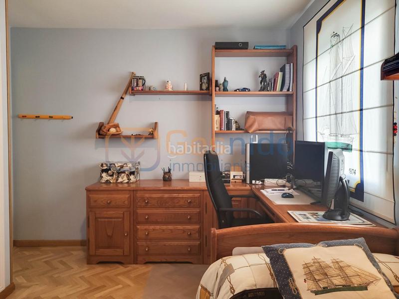 Foto 85a24819-93e2-4b1e-a767-a703e813cb76. Maison jumelée avec chauffage parking dans Sector Plaza de Toros Segovia