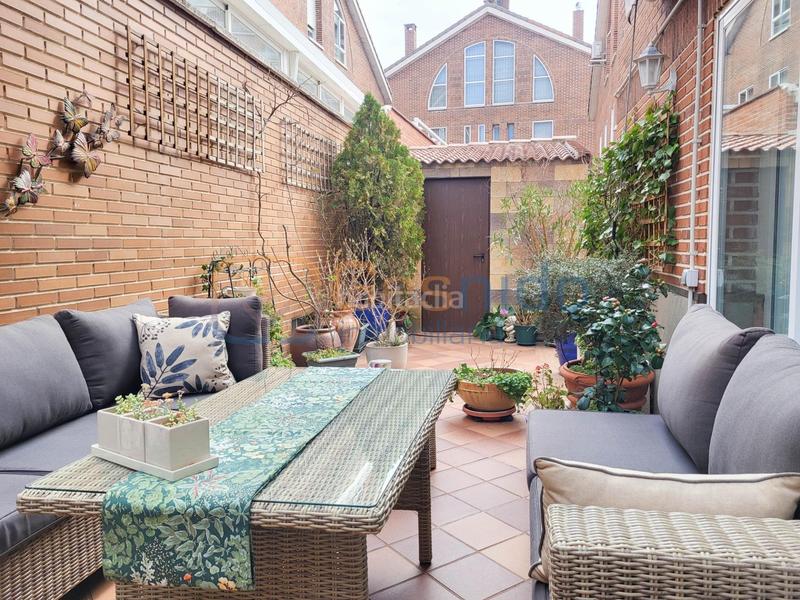 Foto a14143e3-9ff9-4389-a228-e00927144b50. Maison jumelée avec chauffage parking dans Sector Plaza de Toros Segovia