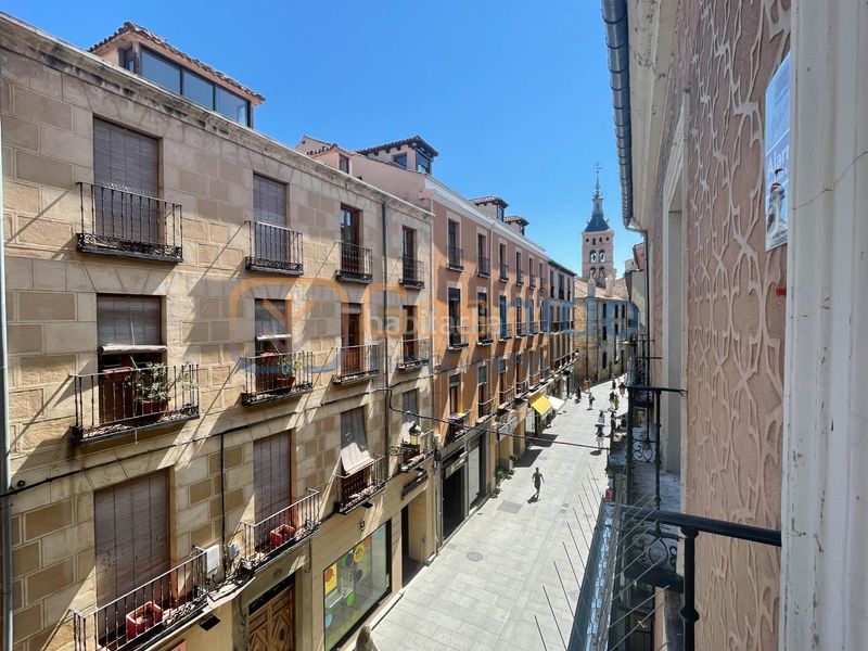 Foto a7ae4ece-3baa-4619-86c3-1c6bca069e15. Location appartement dans Centro Segovia