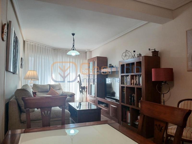 Foto ef3bdb4a-614a-45c3-8f9d-57fc07079401. Appartement avec chauffage parking dans El Cerro - Ctra. De San Rafael Segovia