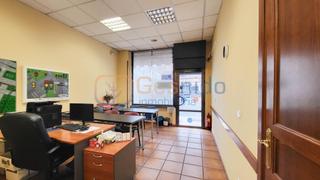 Location Local commercial à San Lorenzo - San Marcos. Local en alquiler  totalmente acondicionado en via roma en segov