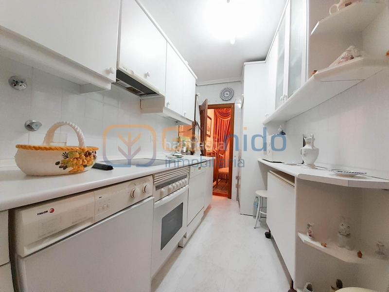 Foto 95ef1f62-1848-462c-a76f-bff76396c652. Appartement avec chauffage dans Sector Plaza de Toros Segovia