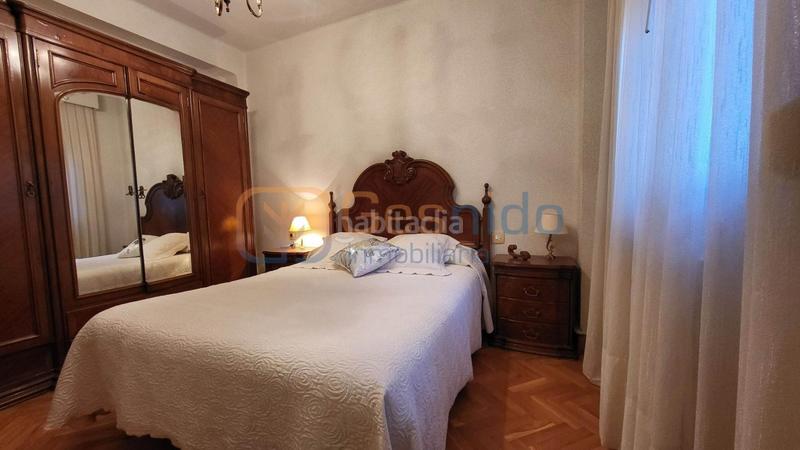 Foto 82b496b3-4b8e-4dda-8729-b190d70b9171. Appartement avec chauffage dans Sector Plaza de Toros Segovia