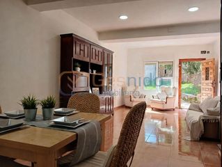 Casa in Prádena. Casa de pueblo a restaurar  en prádena segovia de tres habitacio