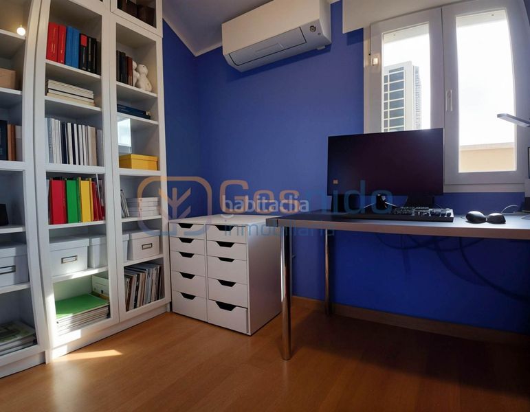 Foto 352213fa-3f90-48a5-b99e-39e1f9cb988d. Etagenwohnung mit heizung in Espirdo