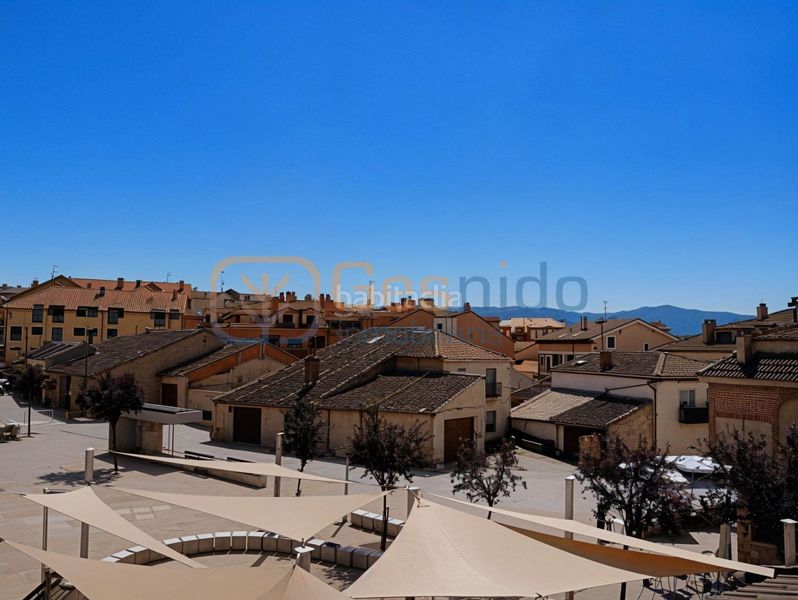 Foto 628ca334-879c-41c5-8c0d-99ee1dc19a08. Etagenwohnung mit heizung in Espirdo