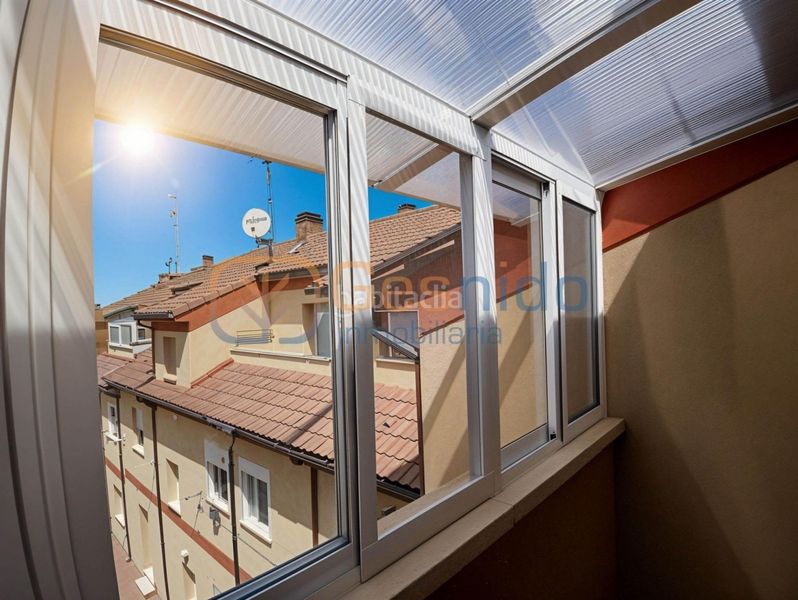 Foto d9a997e6-2309-43ad-b162-0bd035d3f1a4. Etagenwohnung mit heizung in Espirdo