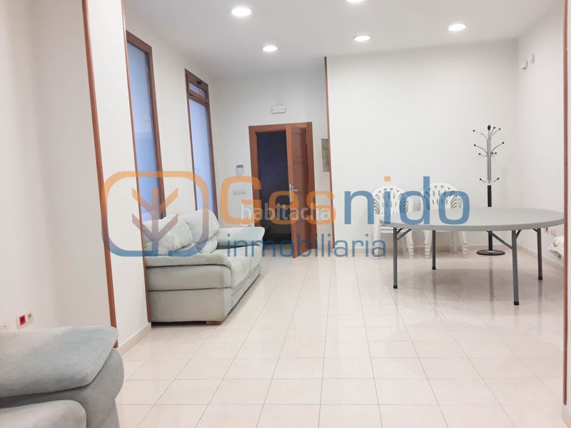 Foto 794cde9f-cd73-46b9-929c-6acb4f7b8ea7. Miete büro in Centro Segovia