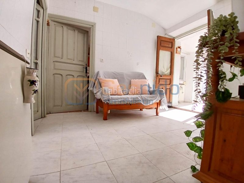 Foto be6557b4-1f0f-45db-acbf-ec0efb95f05f. Maison avec chauffage dans Navafría