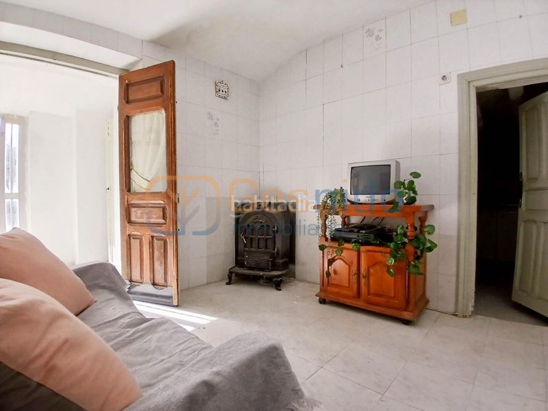 Foto d7e6f381-9585-4852-a7ad-fe2e71d5ca5e. Maison avec chauffage dans Navafría