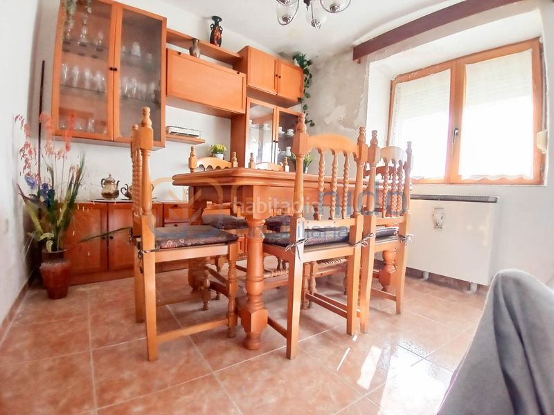 Foto f8e311d1-517b-40b1-a34f-5f57857b6bea. Maison avec chauffage dans Navafría