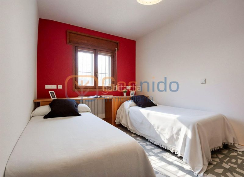 Foto 09a39095-c71c-42ef-abe1-0aaa3a93ca16. Casa amb calefacció aparcament a Sotosalbos