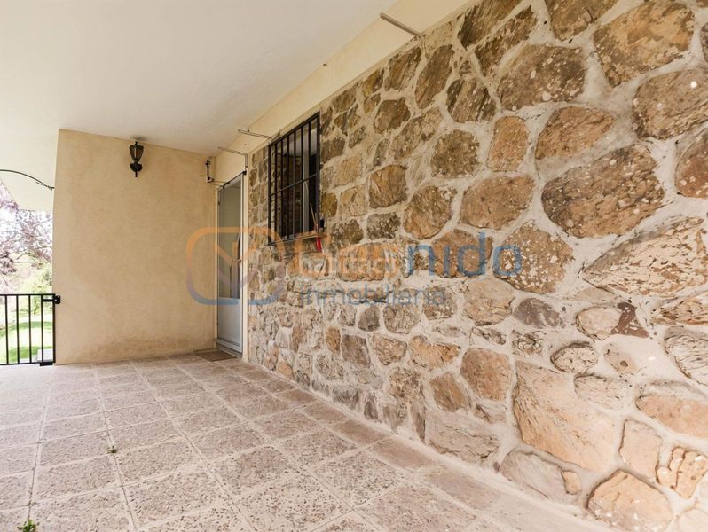 Foto 7bb15cd2-a739-4f0e-9191-3fb6424bd90c. Casa amb calefacció aparcament a Sotosalbos