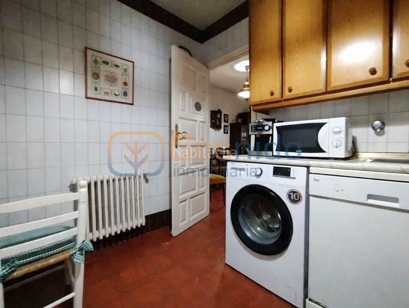 Foto 5684c7e0-960a-4708-baae-7efd30d8babc. Casa amb calefacció aparcament a Torrecaballeros