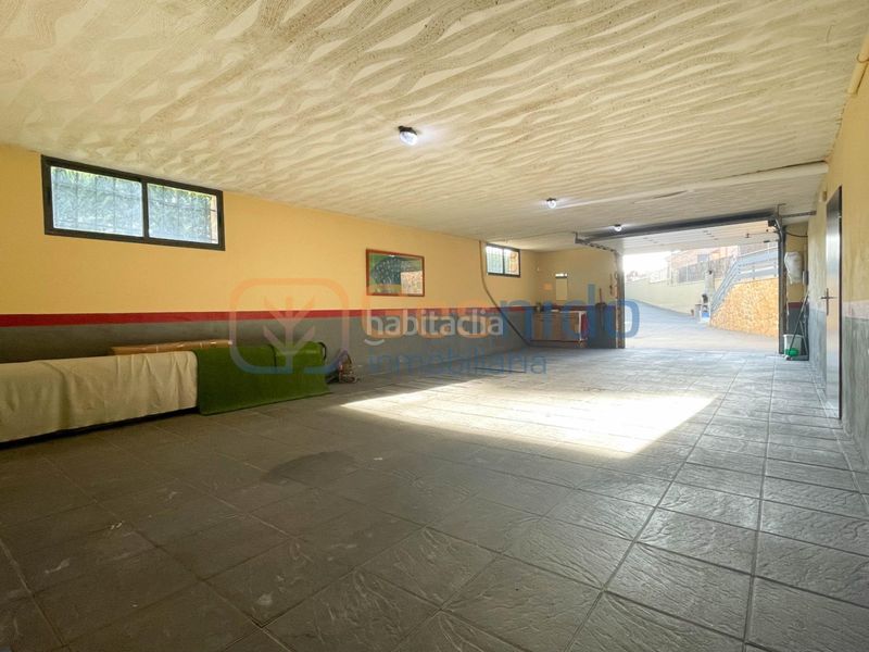 Foto 4a6007ab-2800-438e-8d9b-15ea52daeabe. House with heating parking in Lastrilla (La)