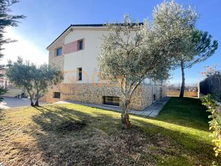 Casa a Lastrilla (La)