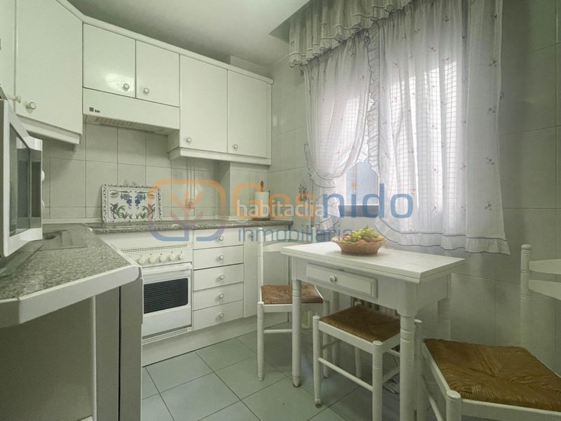 Foto 3757d66c-fbc1-46ba-8fbf-f401b52e9202. Location appartement avec chauffage dans Ezequiel González - Conde de Sepúlveda Segovia