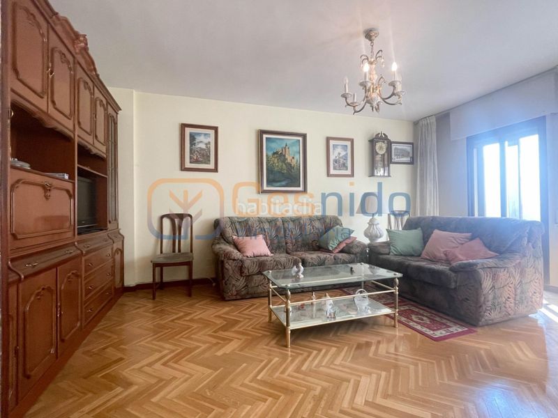 Foto 968e271e-d1a1-4694-847b-4e12e4bdd7bc. Rent flat with heating in Ezequiel González - Conde de Sepúlveda Segovia