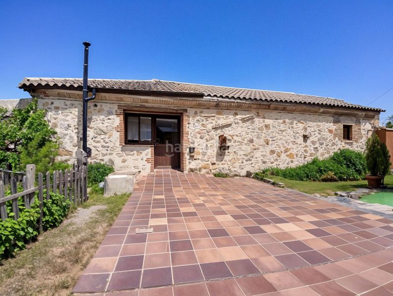 Foto 2158f989-756b-4b9c-8ca3-c529997ce560. Casa a Santa María la Real de Nieva