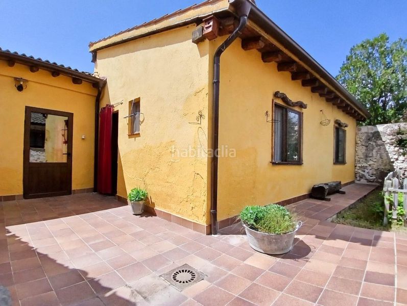 Foto 2703f5c3-ce81-4a75-a779-07d1239e5a8c. Casa a Santa María la Real de Nieva