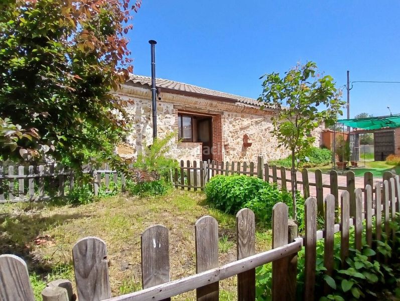 Foto 4c11675c-604f-4308-b653-29798ad2111f. Casa a Santa María la Real de Nieva