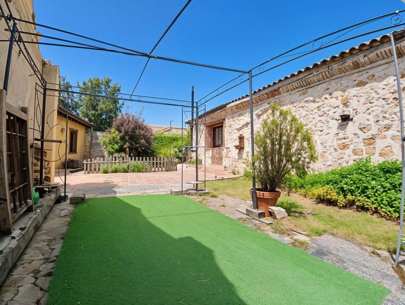 Foto 79e13275-17b0-485d-8d4d-e674e5bcbbf2. Casa a Santa María la Real de Nieva