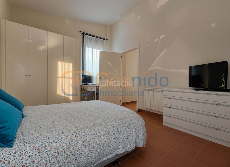 Foto 6d469c21-17e9-44a7-bba3-87d30ac93f10. Casa adossada amb calefacció a Quintana Redonda