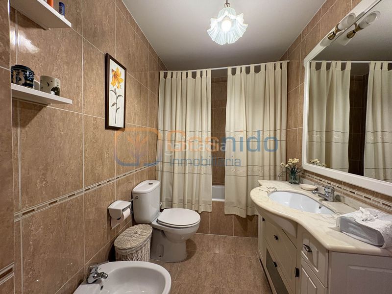 Foto f65e7d2d-de5d-4b20-8fa5-3fbd4739b8f5. Affitto appartamento con riscaldamento parcheggio in Segovia