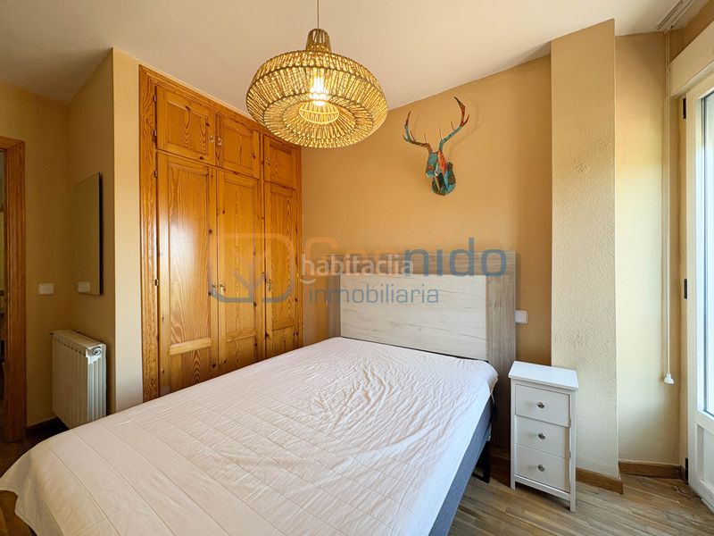 Foto 374bf3cd-fc97-49f8-a360-c565250ec922. Miete etagenwohnung mit heizung in El Cerro - Ctra. De San Rafael Segovia