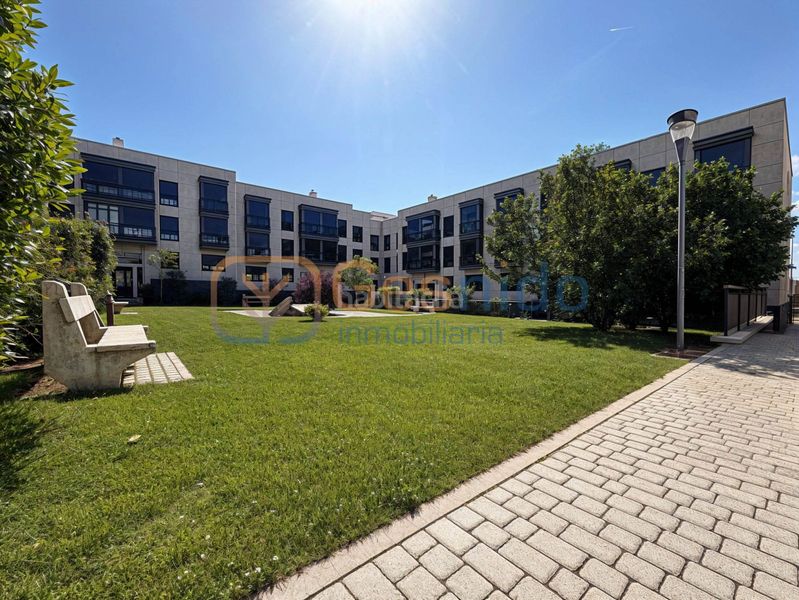 Foto c95da189-04c0-41a7-8989-a907ac693a76. Flat with heating parking in José Zorrilla - Padre Claret Segovia