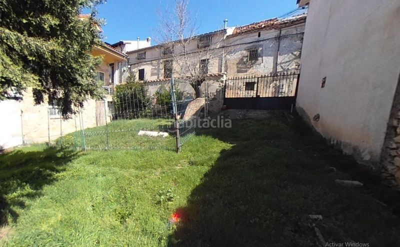 Foto b359c716-dff1-48cd-8609-261fa74d6a8b. House with heating in Prádena