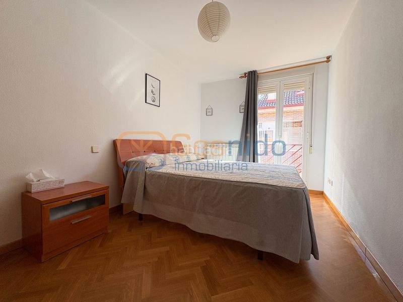 Foto a997f7d2-0b71-4426-88c7-ed806102c607. Location appartement avec chauffage parking dans El Carmen Segovia