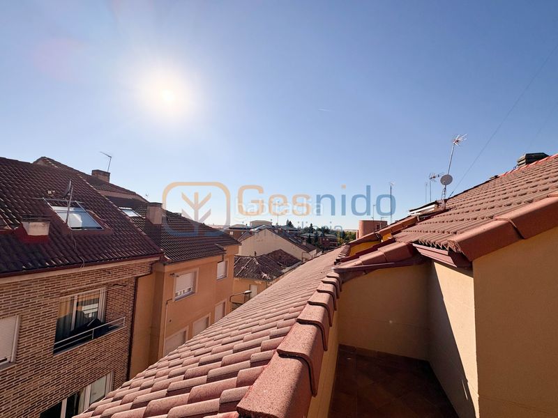 Foto 19f268f1-9974-40c0-9992-5241cc37f9d4. Rent flat with heating parking in El Carmen Segovia
