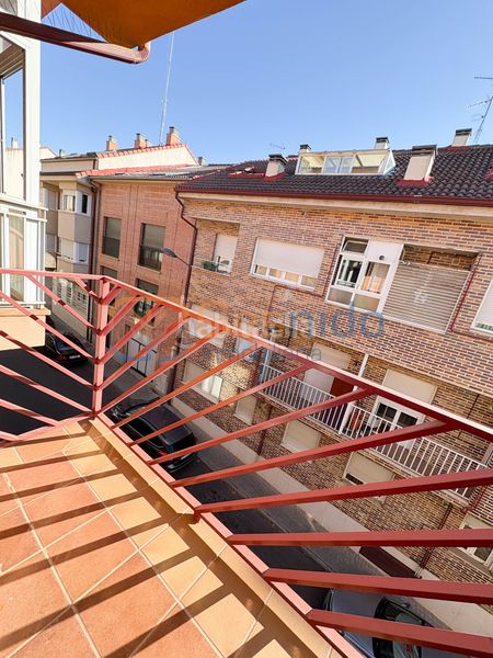 Foto 47da3562-2f17-4cfd-b951-24e7083923b8. Rent flat with heating parking in El Carmen Segovia