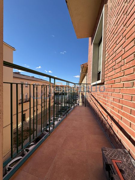 Foto 21b07d89-f42c-4d06-8919-e34e00600f0d. Miete etagenwohnung mit heizung in José Zorrilla - Padre Claret Segovia