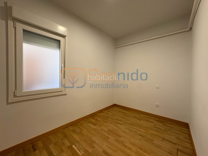Foto 3b22bfe3-cbb4-4750-a710-ab7b1bfdcf0f. Miete etagenwohnung mit heizung in José Zorrilla - Padre Claret Segovia