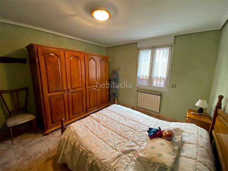 Foto ea098e3d-1e20-4e70-b2a7-da0323239a4e. House with heating in Cabrales