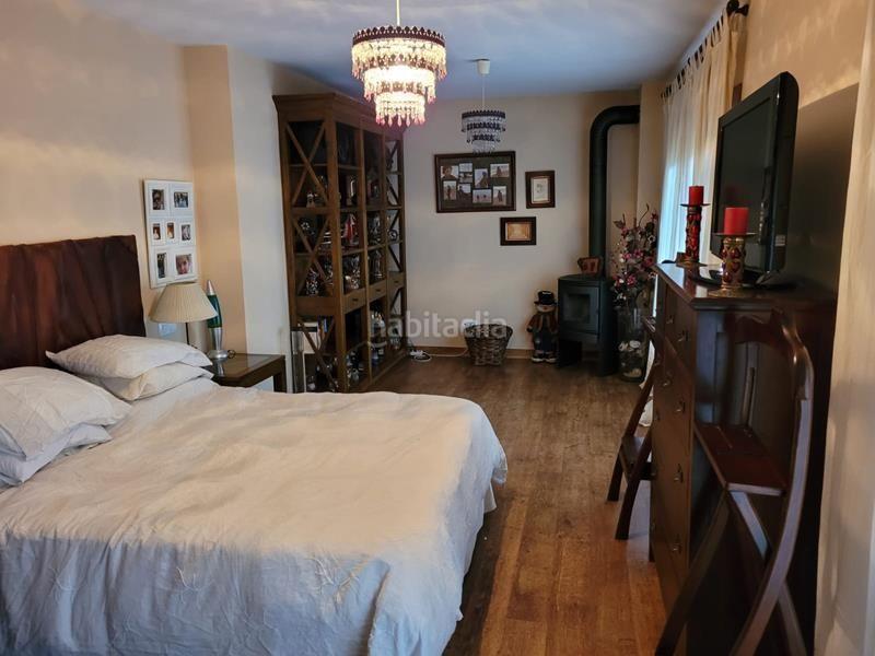 Foto 069df4a8-c81a-49a0-9884-168755704cc4. House with heating in Pría-Nueva-Hontoria-Naves Llanes