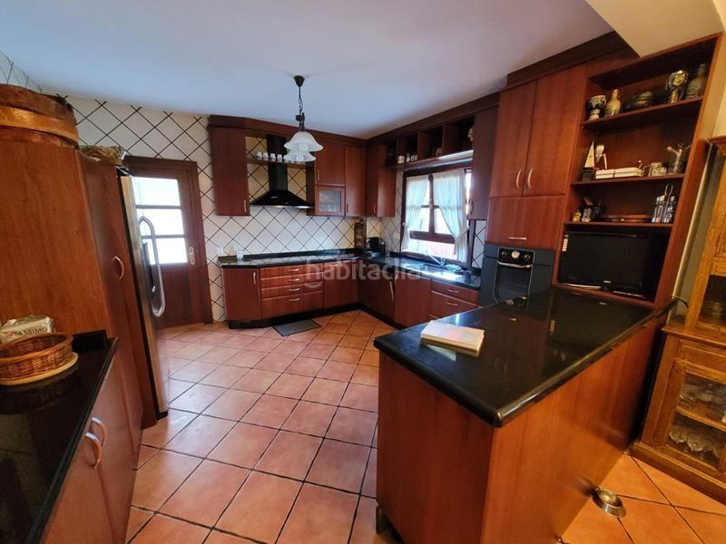 Foto 07ea58d8-33c4-4476-9561-b82a46746ad1. House with heating in Pría-Nueva-Hontoria-Naves Llanes