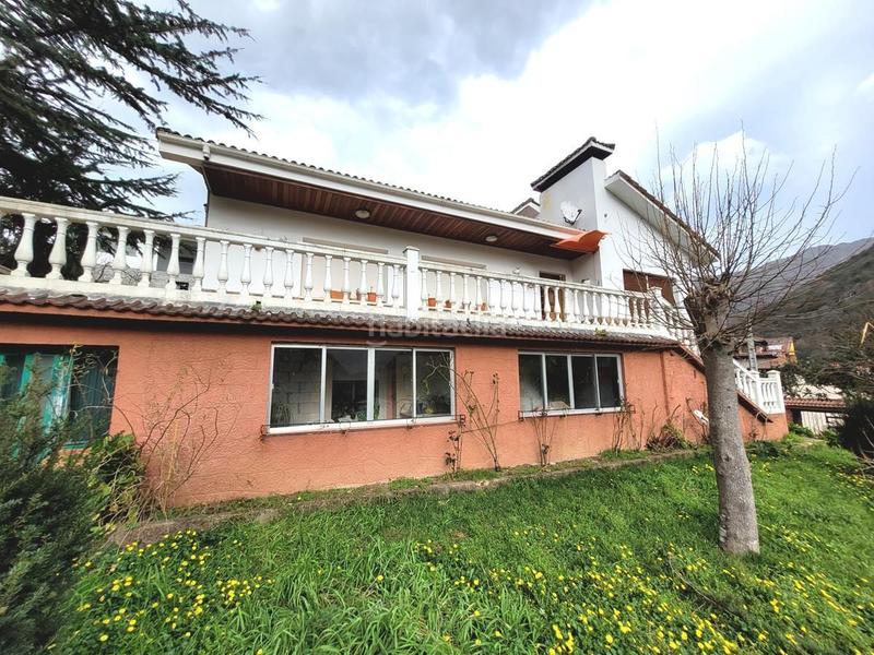 Foto 1ef4ad57-7ac2-4acb-9dec-ba0bfb21293b. House with heating in Cabrales